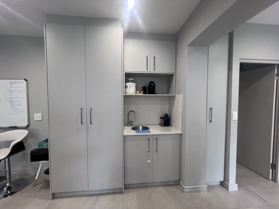 To Let 4 Bedroom Property for Rent in Royal Ascot Western Cape